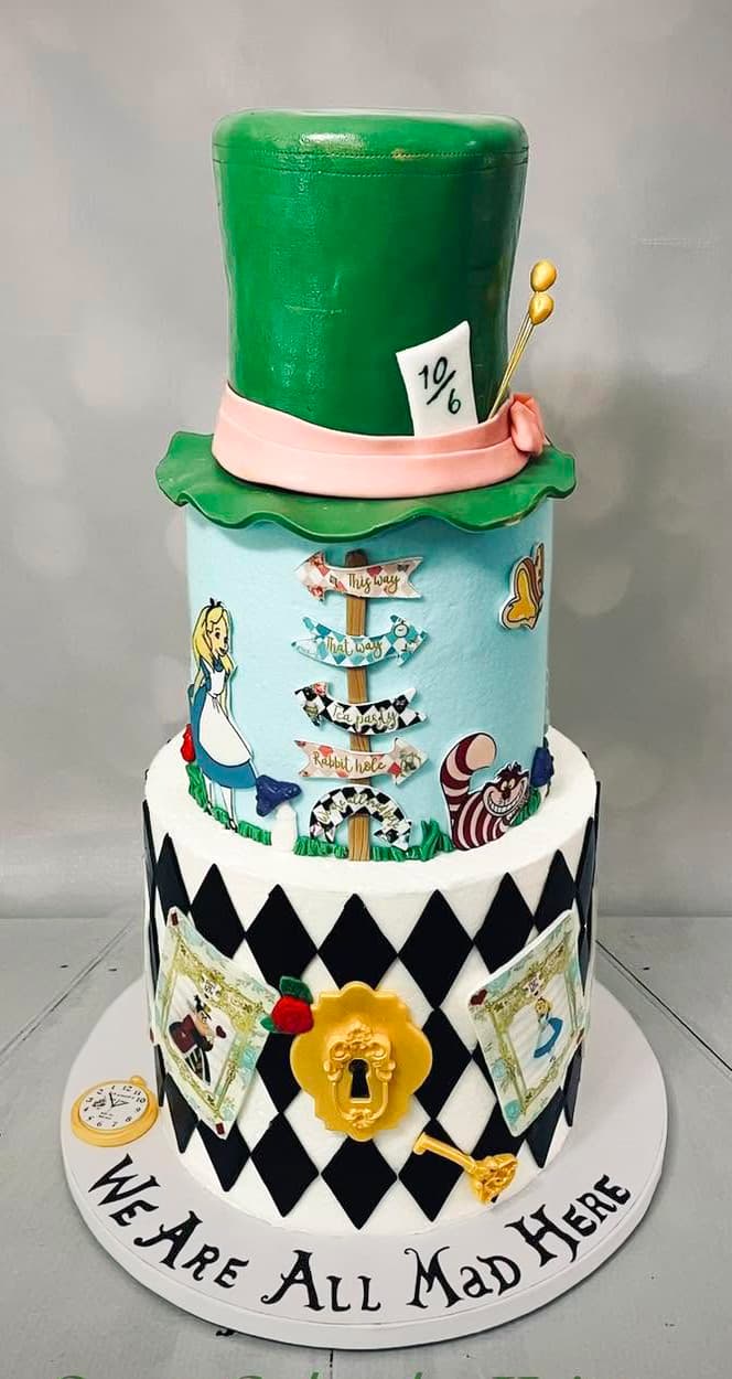 Alice in Wonderland themed sculpted fondant cake by Sweet Cakes by Kristen